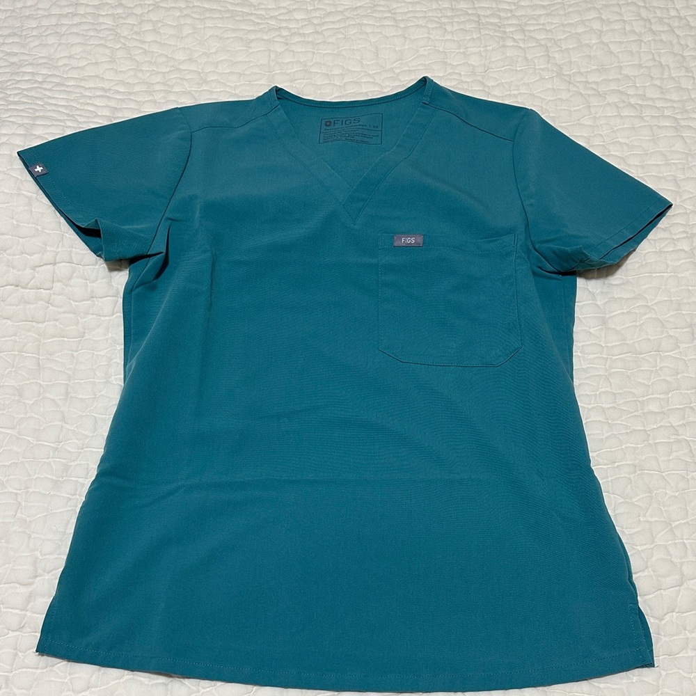 Figs Catarina Petite Scrub Top in Cactus